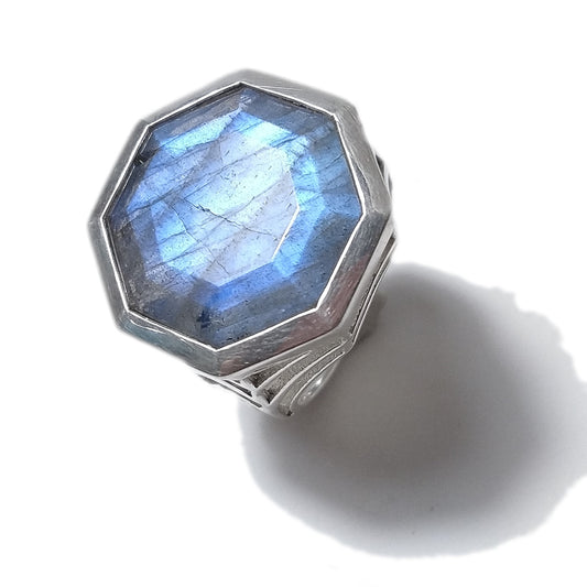 Labradortite