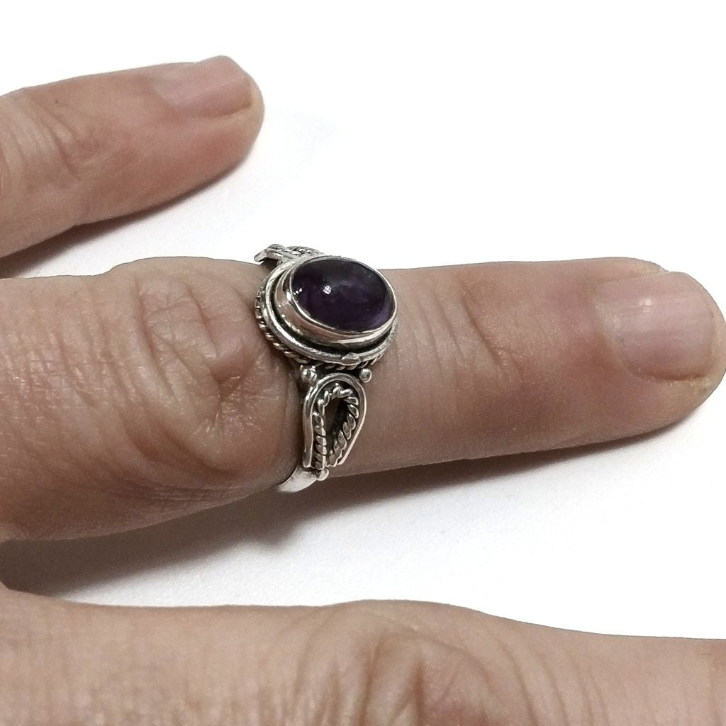 Anello con pietra in argento 925 con Ametista | GIOIELLI IN ARGENTO