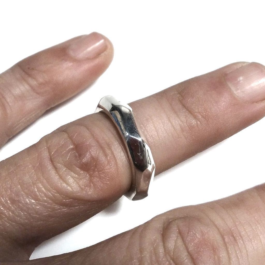 Anello a fascia in argento 925 - DORY