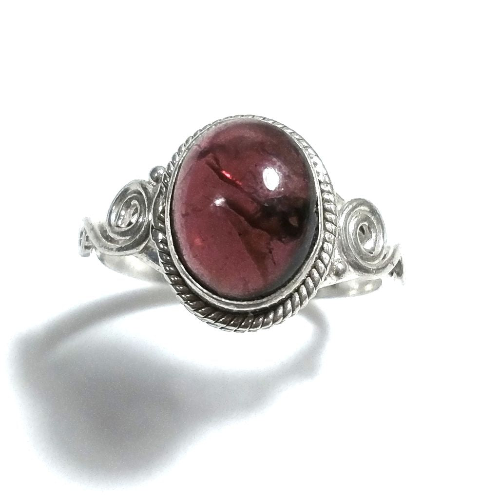 Anello con pietra in argento 925 con Granato | GIOIELLI ETNICI