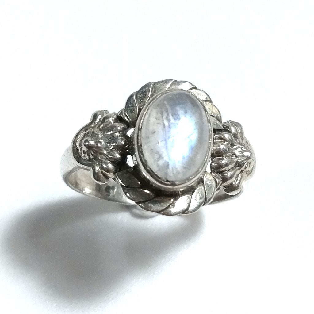 Anello con pietra in argento 925 con PIETRA DI LUNA | GIOIELLI ETNICI