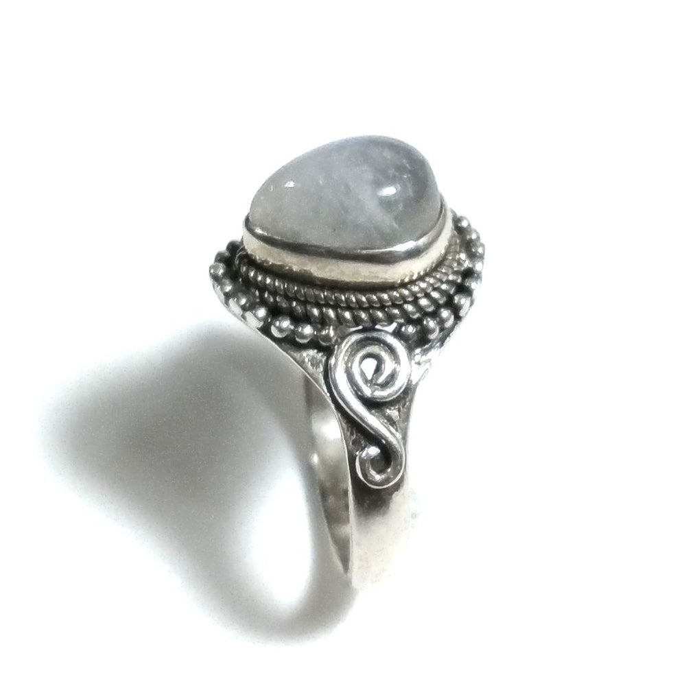 Anello con pietra in argento 925 con PIETRA DI LUNA | GIOIELLI ETNICI