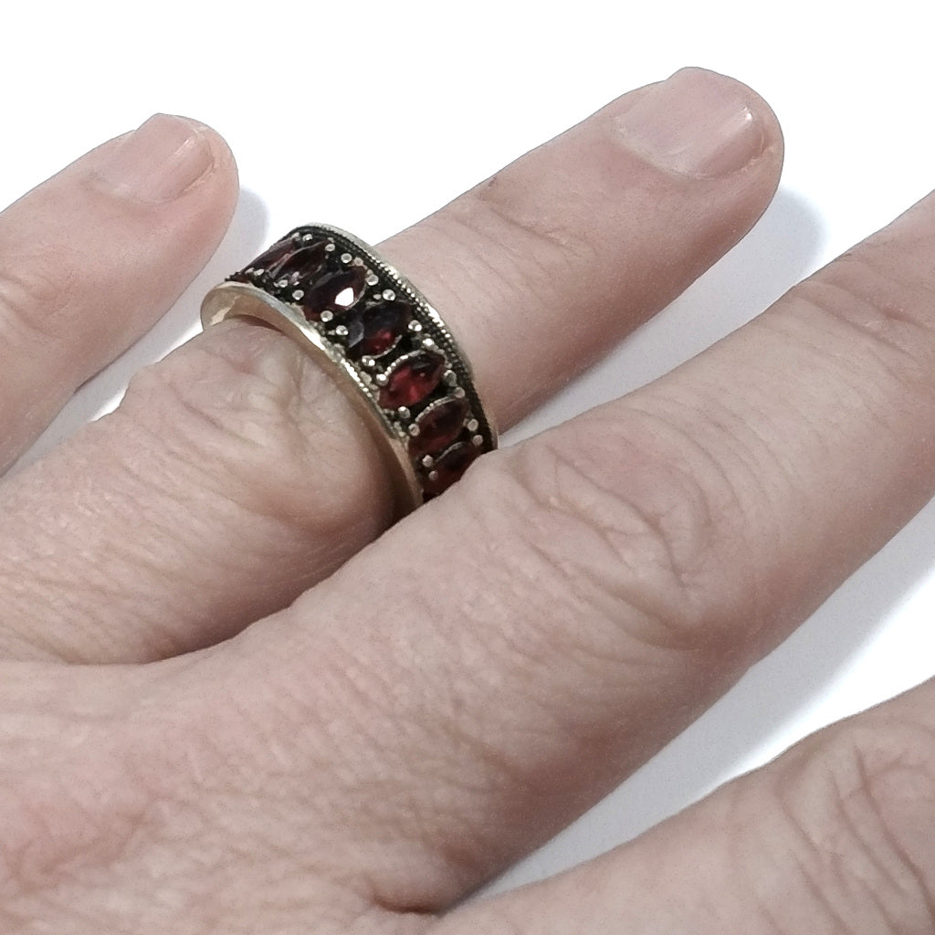 Anello artigianale fascia in argento 925 con pietra - MALAMPUR
