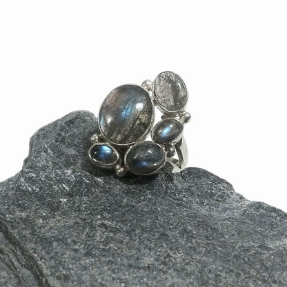 Anello con pietra in argento 925 con Labradorite | GIOIELLI ARTIGIANALI