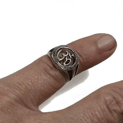 Anello chevalier da mignolo OM in argento