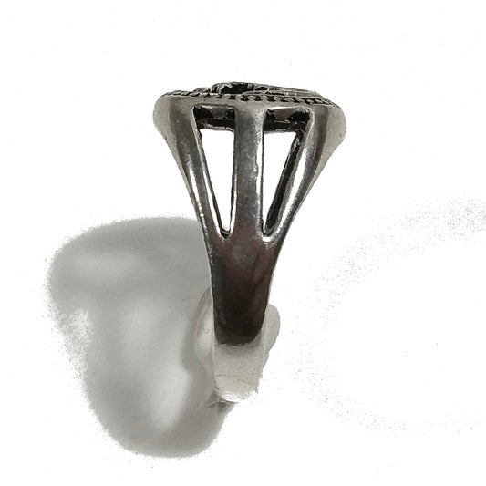 Anello chevalier da mignolo OM in argento