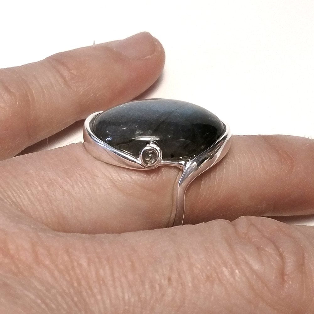 ANELLO artigianale in argento 925 con Labradorite | GIOIELLI CON PIETRE