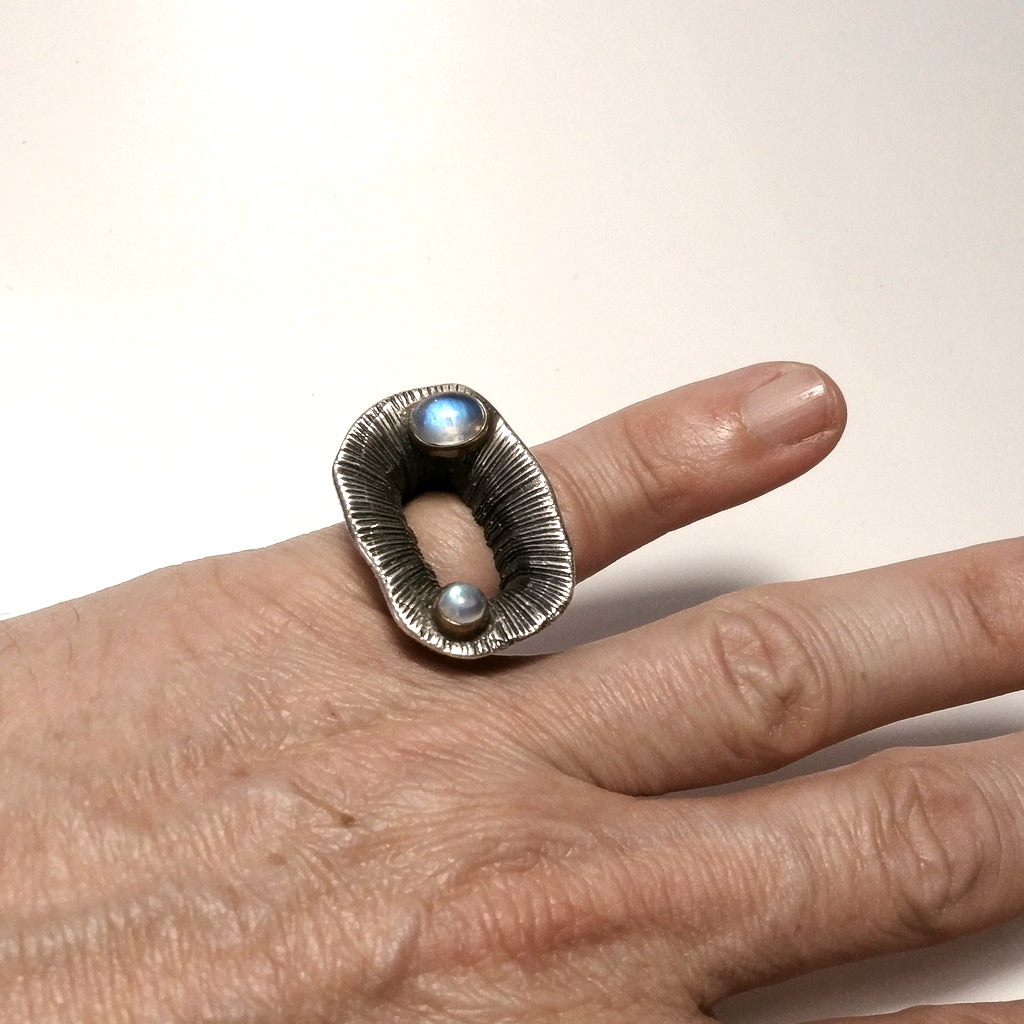 ANELLO argento pietra di luna arcobaleno