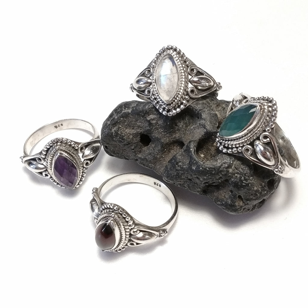 ANELLO artigianale in argento 925 con Pietra di Luna , Granato , Ametista | GIOIELLI CON PIETRE