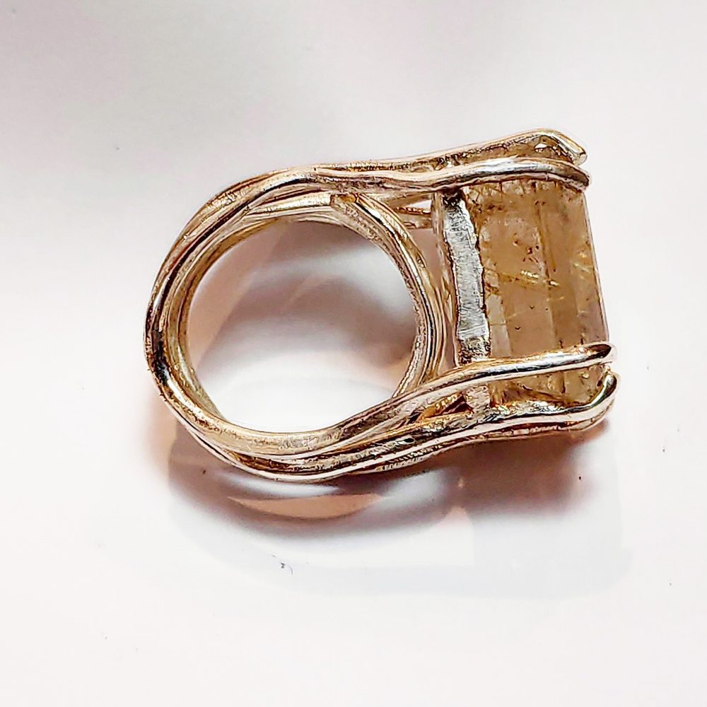 Anello rutilato e argento