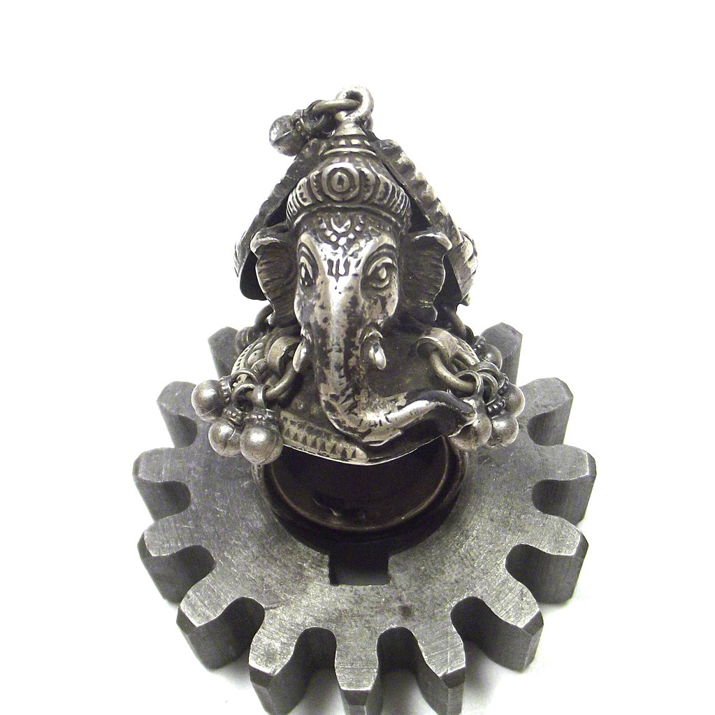 ANELLO GANESH con pavone antico in argento 925 – Ganesh