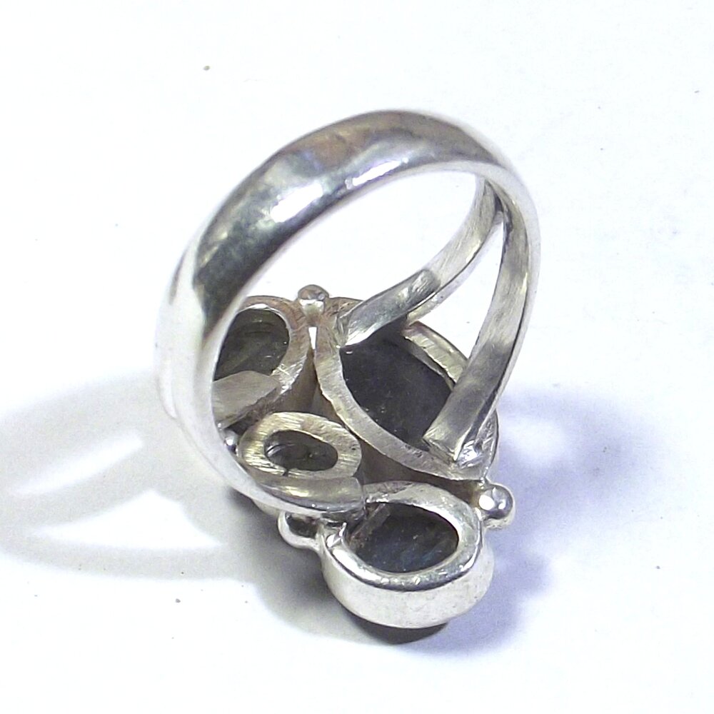 ANELLO argento con Labradorite cabouchon - fascia