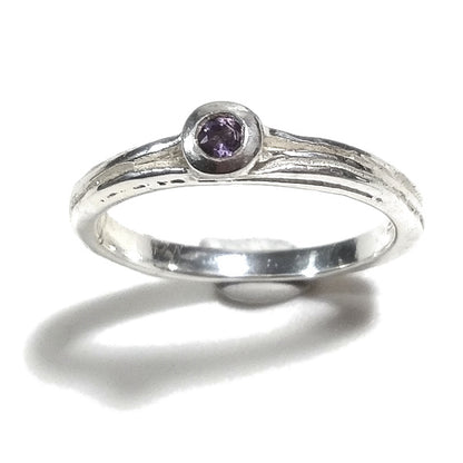 Anello artigianale NAOMIKA in argento 925 con pietra - ametista