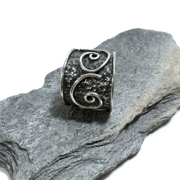 Anello in argento 925 a fascia alta con Spirale - MADRID