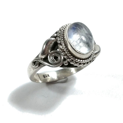 Anello ISHITA con pietra in argento 925 con Topazio mistico, Pietra di luna | GIOIELLI ETNICI