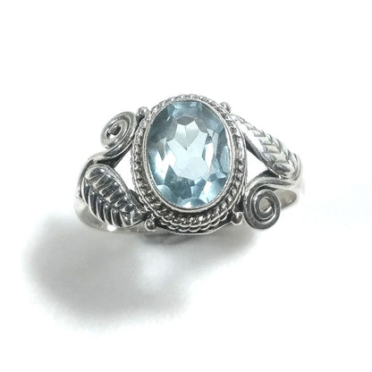 Anello con pietra in argento 925 con topazio azzurro