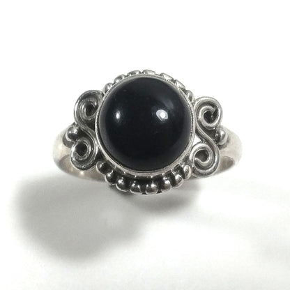 Anello con pietra in argento 925