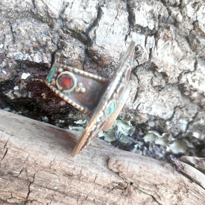 ANELLO ETNICOANELLO artigianaleTurchese - RAMESH – corallo