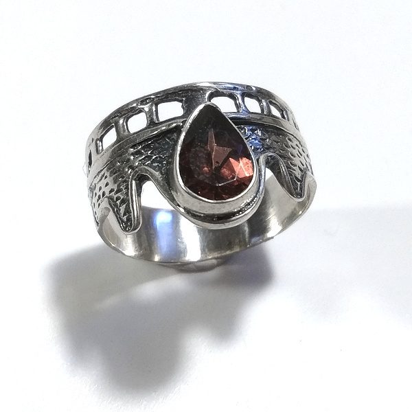 Anello a fascia con pietra in argento 925 - OHAS