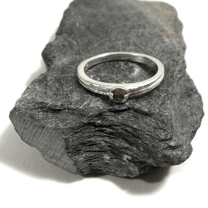 Anello artigianale in argento 925 con pietra | Artigianato artistico in argento 925