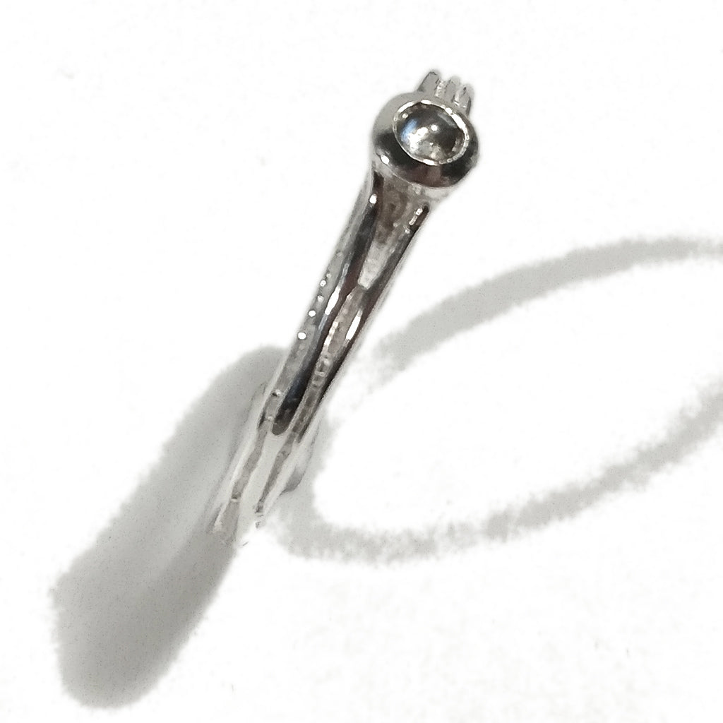 Anello artigianale in argento 925 con pietra | Artigianato artistico in argento 925