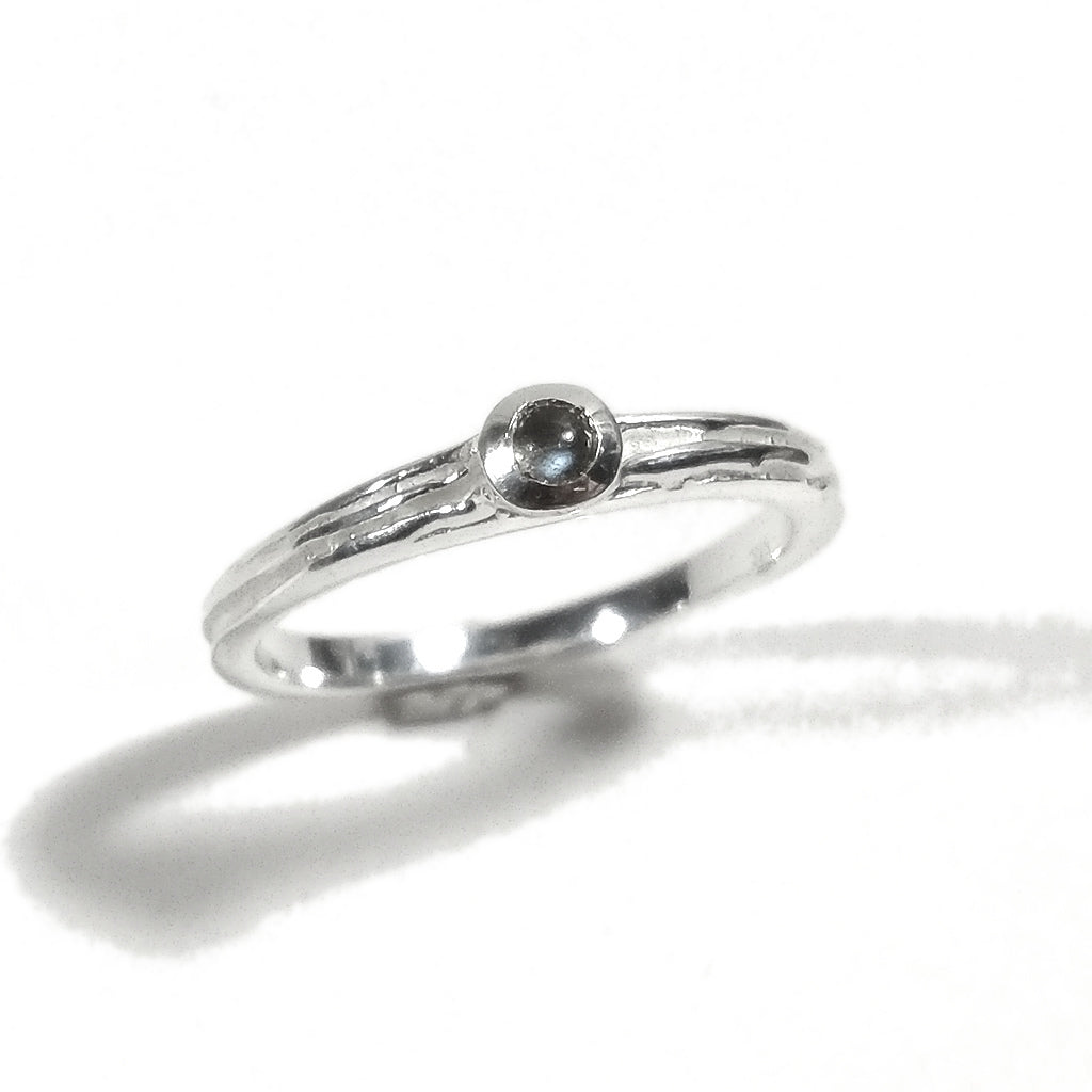 Anello artigianale in argento 925 con pietra | Artigianato artistico in argento 925