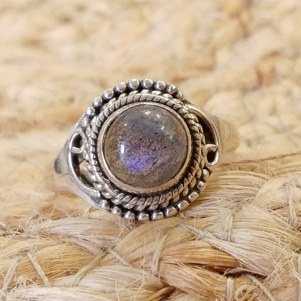 Anello CHAHNA ETNICO con pietra in argento 925 – labradorite