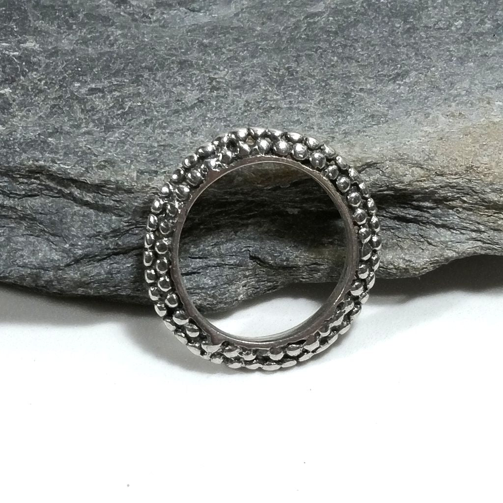 Fascia puntinata uomo o donna artigianale | ANELLO FASCIA d'argento 925