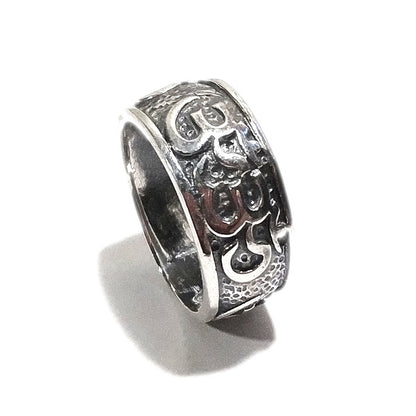 Anello ETNICO in argento 925 con OM - AUM Mantra | GIOIELLI IN ARGENTO
