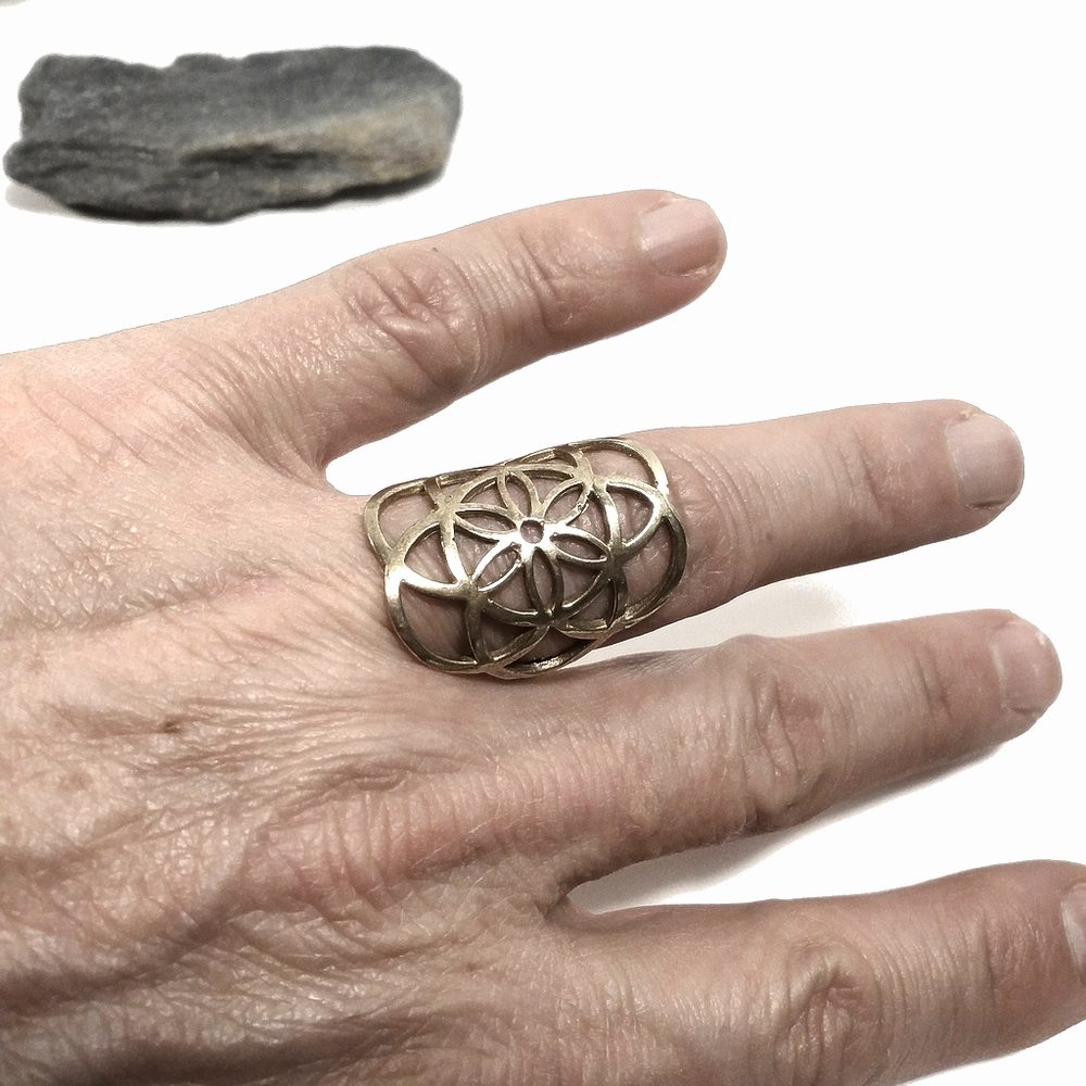ANELLO artigianale in ottone | FIORE DELLA VITA | Gioielli in ottone