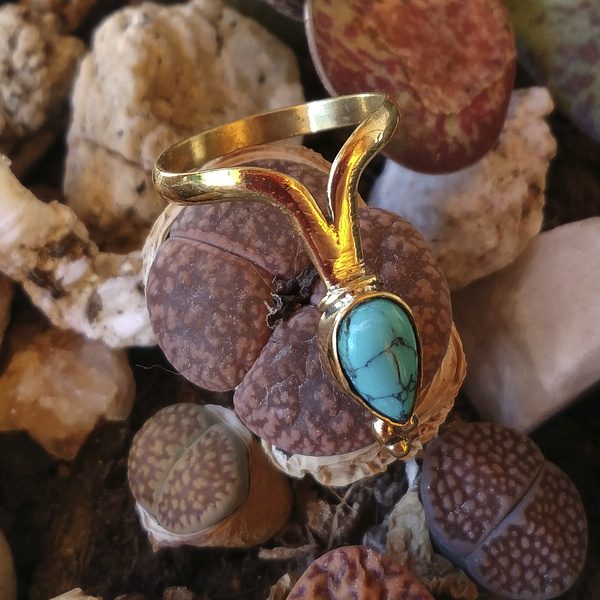 ANELLO etnico AASTHA in ottone con pietra turchese