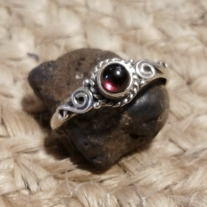 Anello ETNICO FALGUNI con pietra in argento 925 con Pietra | GIOIELLI ETNICI