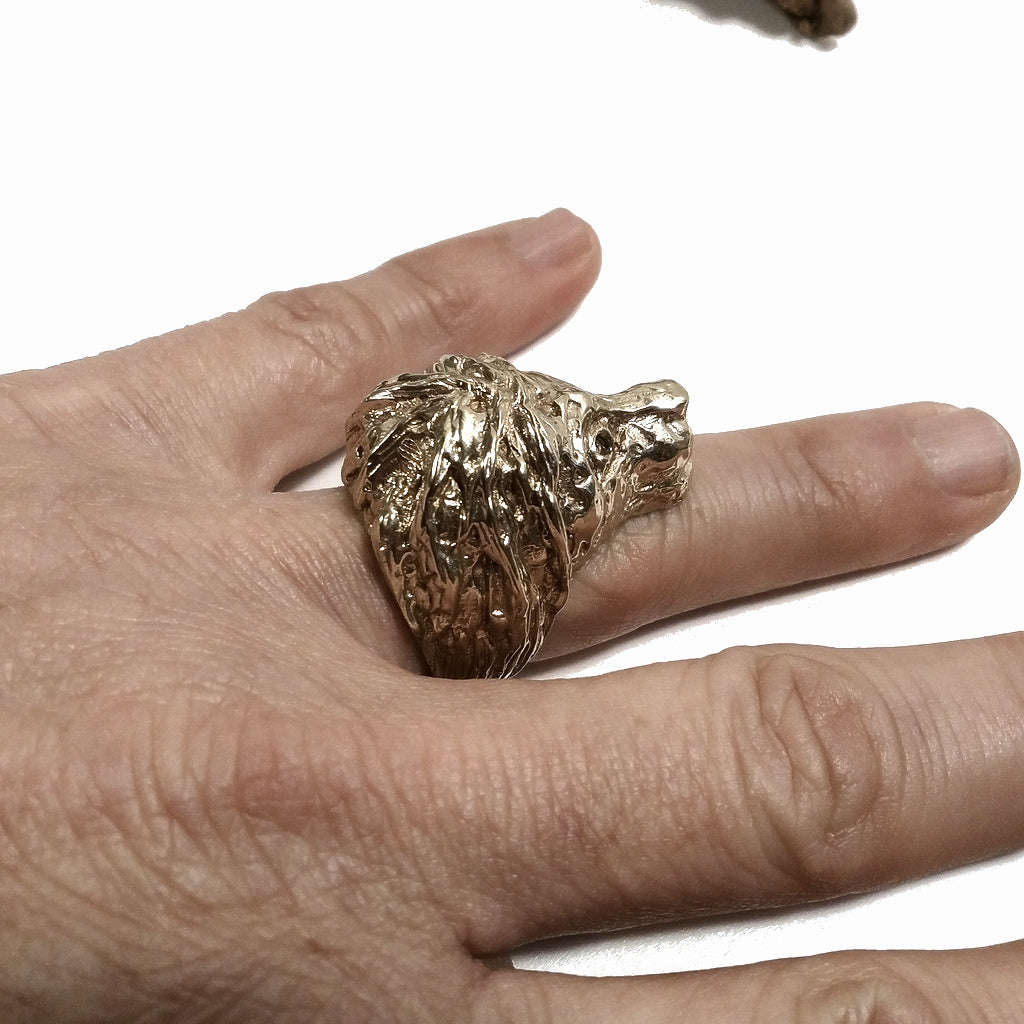 ANELLO artigianale in ottone - LION