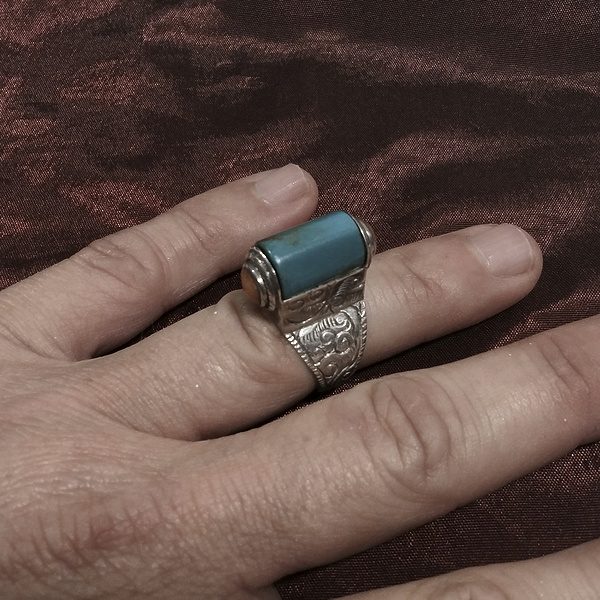 Anello TIBETANO SAMTEN con TURCHESE e corallo in argento 925 | Gioielli etnici