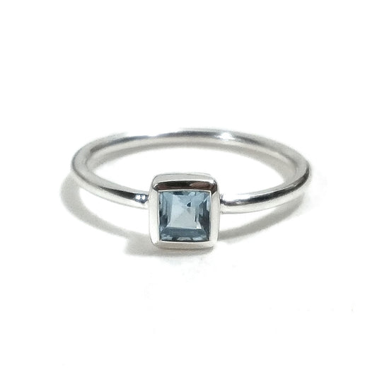 Anello DADO sovrapponibile in argento 925 con pietra