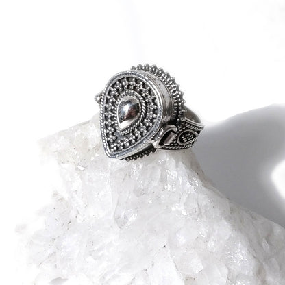 Anello in argento 925 puntinato a goccia - MUMBAY
