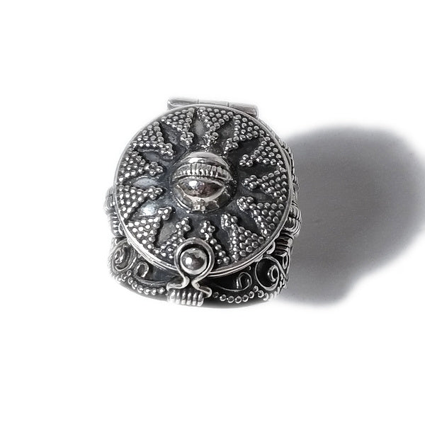 Raro e bellissimo Argento bizantino Anello sigillo con - Catawiki
