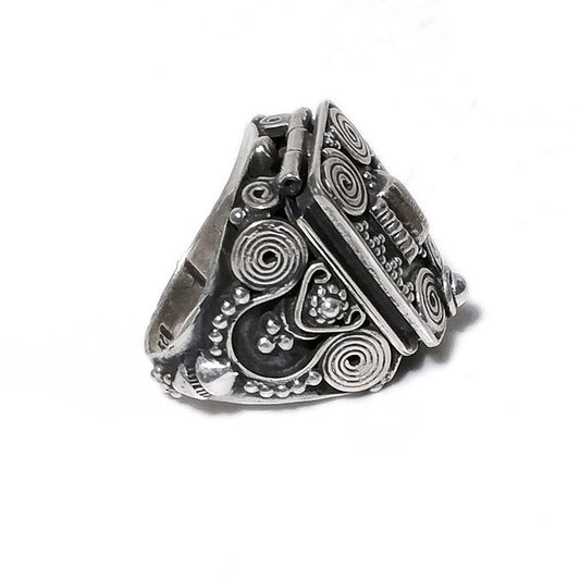 ANELLO HAMPI argento 925 veleno puntinato con pietra | Gioielli etnici