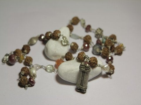 freeitalianjewels - Collana etnica in argento con rudre, pietre dure e porta preghiere - ilmondodiwit - Collana