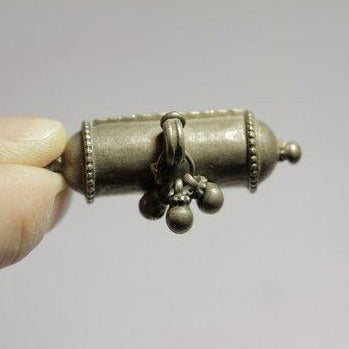 Ciondolo porta preghiere in argento antico – immagine3
