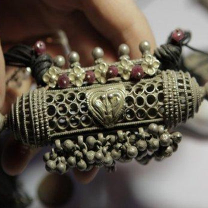 freeitalianjewels - Collana argento antico da donna con portapreghiere - ilmondodiwit - Collana