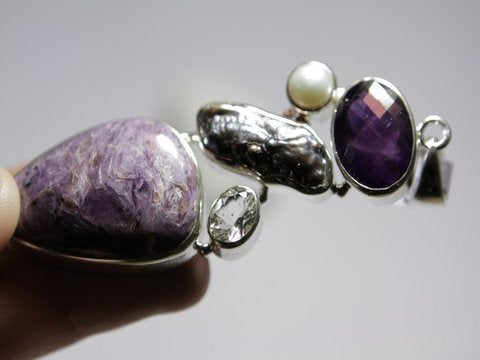 Ciondolo etnico pietra dura - ilmondodiwit - Ciondolo