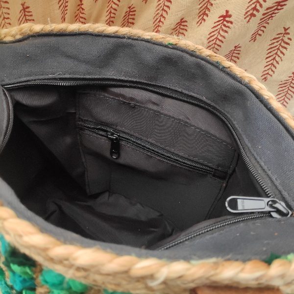 Borsa artigianale realizzato con Canapa e Cuoio – immagine2