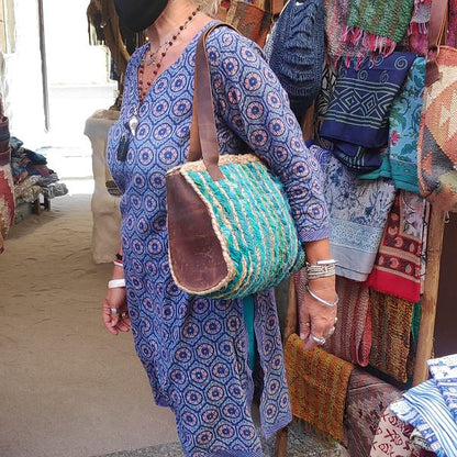 Borsa artigianale realizzato con Canapa e Cuoio – immagine1