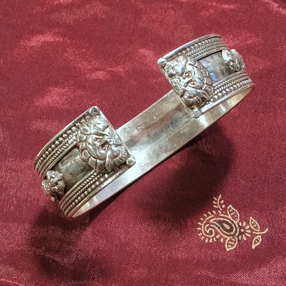 Bracciale OM MANI PADME HUM in argento 925 - Siddhartha