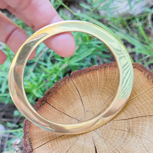 Bracciale rigido etnico in ottone Neerav