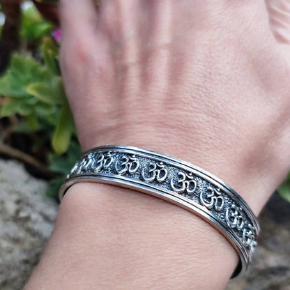Bracciale in argento 925 OM - RUNIMAHUL