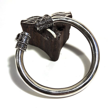 Bracciale rigido MAHA con Granato in argento 925
