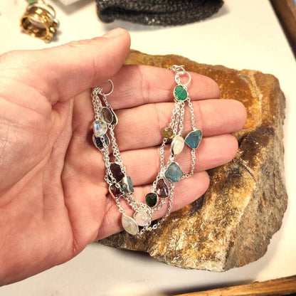 BRACCIALE ANJALI con pietre miste in argento 925