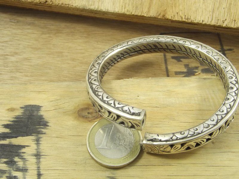 BRACCIALE TRAFORO argento ETNICO – immagine3